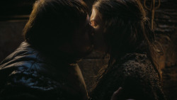 extant_GameOfThrones_4x09-TheWatchersOnTheWall_1654