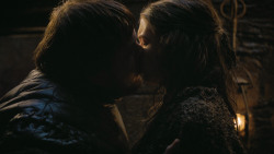 extant_GameOfThrones_4x09-TheWatchersOnTheWall_1656