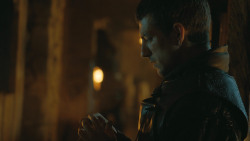 extant_GameOfThrones_4x09-TheWatchersOnTheWall_1737