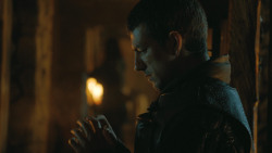 extant_GameOfThrones_4x09-TheWatchersOnTheWall_1739
