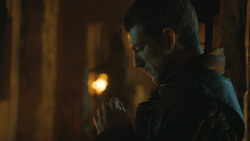 extant_GameOfThrones_4x09-TheWatchersOnTheWall_1740