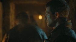 extant_GameOfThrones_4x09-TheWatchersOnTheWall_1777