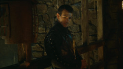extant_GameOfThrones_4x09-TheWatchersOnTheWall_1780
