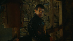 extant_GameOfThrones_4x09-TheWatchersOnTheWall_1782