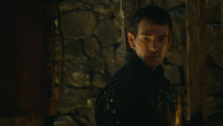 extant_GameOfThrones_4x09-TheWatchersOnTheWall_1793