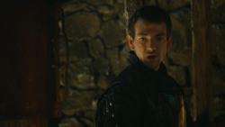 extant_GameOfThrones_4x09-TheWatchersOnTheWall_1799