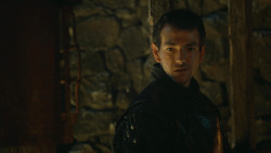 extant_GameOfThrones_4x09-TheWatchersOnTheWall_1800