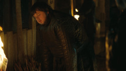 extant_GameOfThrones_4x09-TheWatchersOnTheWall_1805
