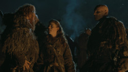 extant_GameOfThrones_4x09-TheWatchersOnTheWall_1939