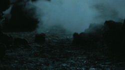 extant_GameOfThrones_4x09-TheWatchersOnTheWall_1971