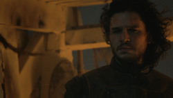 extant_GameOfThrones_4x09-TheWatchersOnTheWall_2085