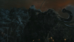 extant_GameOfThrones_4x09-TheWatchersOnTheWall_2105