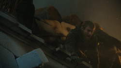 extant_GameOfThrones_4x09-TheWatchersOnTheWall_2150
