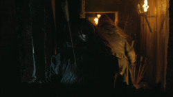 extant_GameOfThrones_4x09-TheWatchersOnTheWall_2402