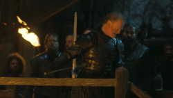 extant_GameOfThrones_4x09-TheWatchersOnTheWall_2442