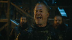 extant_GameOfThrones_4x09-TheWatchersOnTheWall_2467