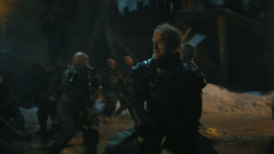 extant_GameOfThrones_4x09-TheWatchersOnTheWall_2503