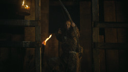 extant_GameOfThrones_4x09-TheWatchersOnTheWall_2910