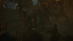 extant_GameOfThrones_4x09-TheWatchersOnTheWall_2979