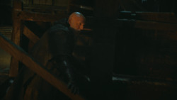 extant_GameOfThrones_4x09-TheWatchersOnTheWall_2981