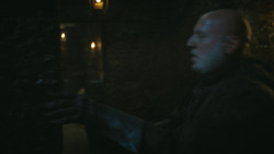 extant_GameOfThrones_4x09-TheWatchersOnTheWall_3001