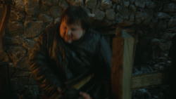 extant_GameOfThrones_4x09-TheWatchersOnTheWall_3048