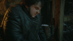 extant_GameOfThrones_4x09-TheWatchersOnTheWall_3049