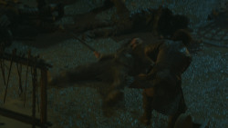 extant_GameOfThrones_4x09-TheWatchersOnTheWall_3057