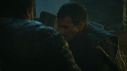 extant_GameOfThrones_4x09-TheWatchersOnTheWall_3074