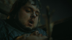 extant_GameOfThrones_4x09-TheWatchersOnTheWall_3088