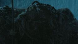 extant_GameOfThrones_4x09-TheWatchersOnTheWall_3180