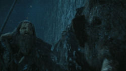 extant_GameOfThrones_4x09-TheWatchersOnTheWall_3193