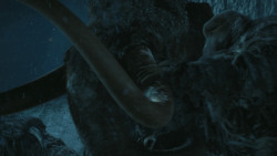 extant_GameOfThrones_4x09-TheWatchersOnTheWall_3200