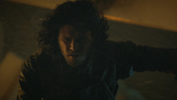 extant_GameOfThrones_4x09-TheWatchersOnTheWall_3210