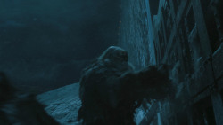 extant_GameOfThrones_4x09-TheWatchersOnTheWall_3220