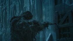 extant_GameOfThrones_4x09-TheWatchersOnTheWall_3250