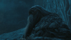 extant_GameOfThrones_4x09-TheWatchersOnTheWall_3257