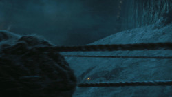 extant_GameOfThrones_4x09-TheWatchersOnTheWall_3289
