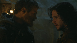 extant_GameOfThrones_4x09-TheWatchersOnTheWall_3314