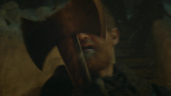 extant_GameOfThrones_4x09-TheWatchersOnTheWall_3342