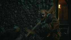 extant_GameOfThrones_4x09-TheWatchersOnTheWall_3386
