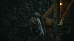 extant_GameOfThrones_4x09-TheWatchersOnTheWall_3387