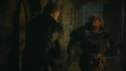 extant_GameOfThrones_4x09-TheWatchersOnTheWall_3417