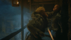 extant_GameOfThrones_4x09-TheWatchersOnTheWall_3421