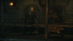 extant_GameOfThrones_4x09-TheWatchersOnTheWall_3426
