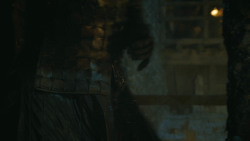 extant_GameOfThrones_4x09-TheWatchersOnTheWall_3444