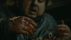extant_GameOfThrones_4x09-TheWatchersOnTheWall_3476