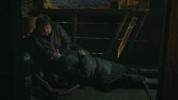 extant_GameOfThrones_4x09-TheWatchersOnTheWall_3492