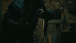 extant_GameOfThrones_4x09-TheWatchersOnTheWall_3510