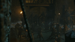 extant_GameOfThrones_4x09-TheWatchersOnTheWall_3516
